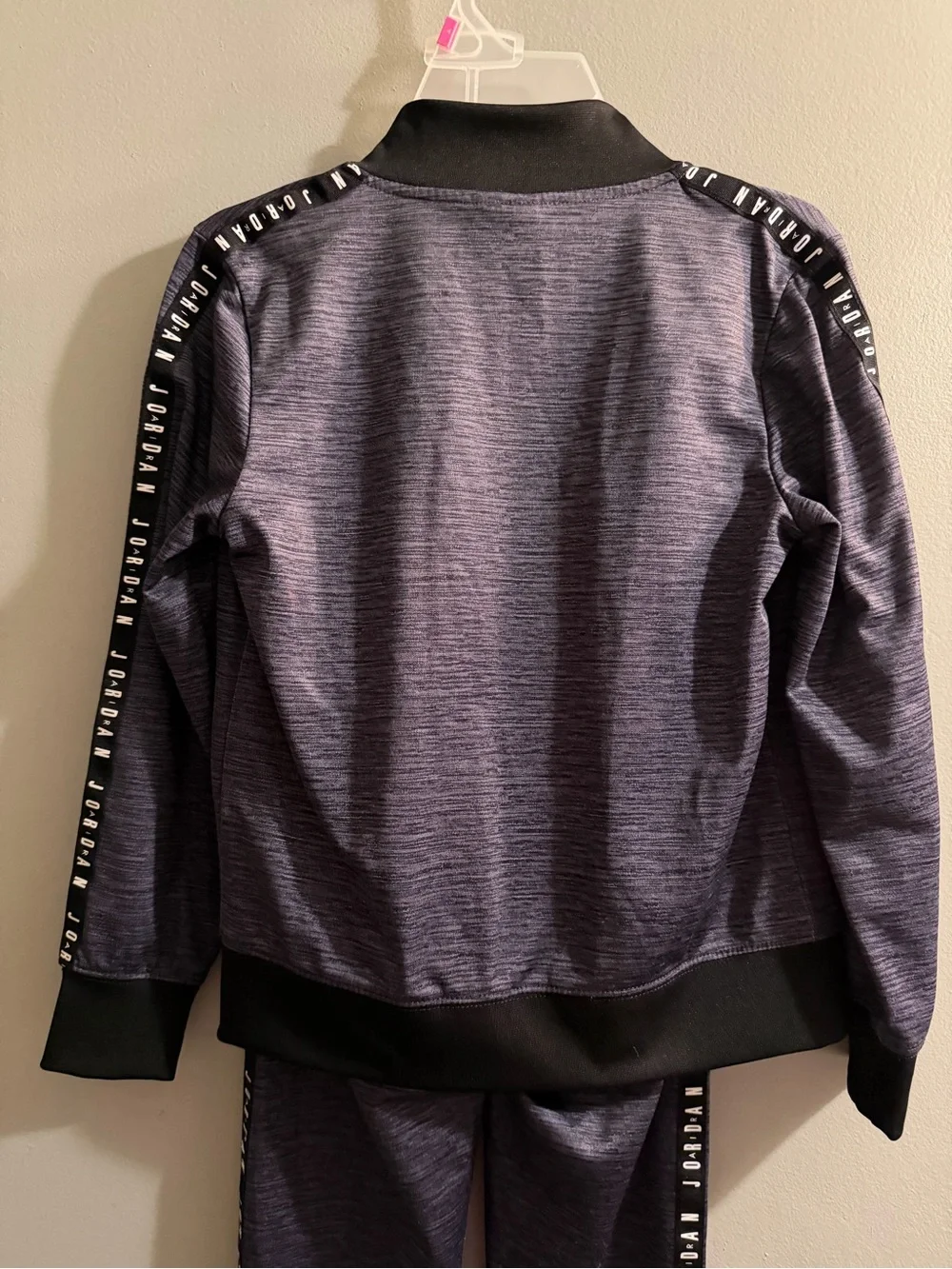 Jordan Heathered Gray & Black Track Jacket and Joggers